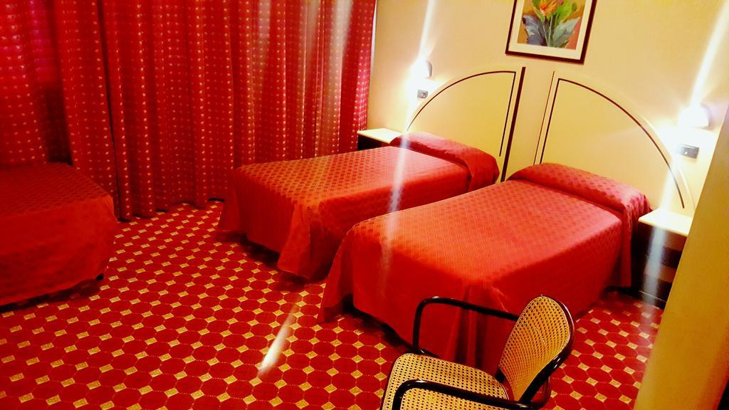 Hinterland Hotel Quartu SantʼElena Habitación foto
